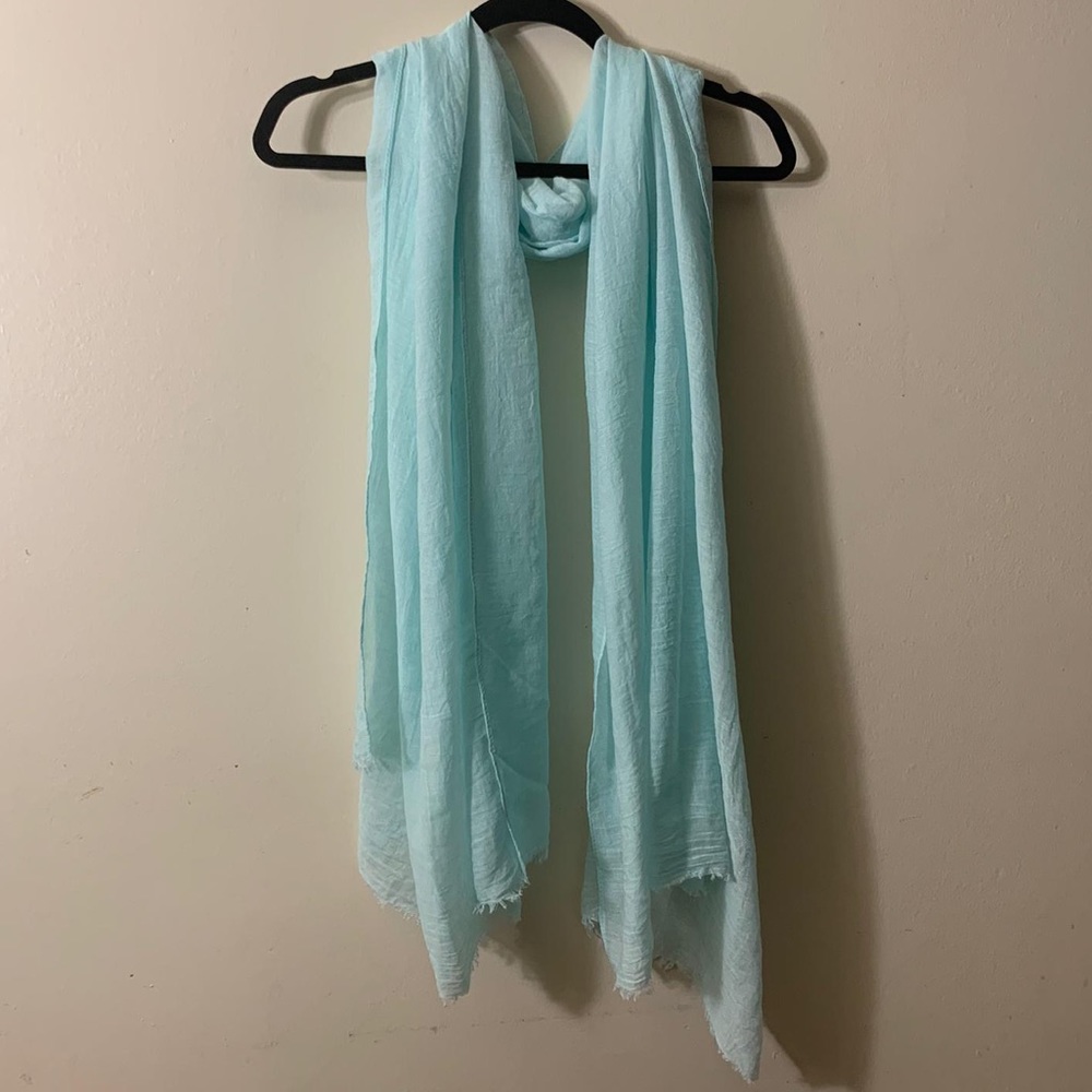 Tiffany/light blue scarf